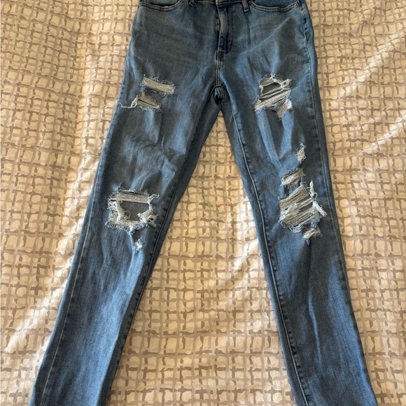 Signature by Levi Strauss Blue Distressed Skinny Jeans - Picture 1 of 3